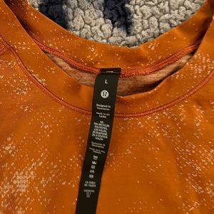 LULULEMON shirt